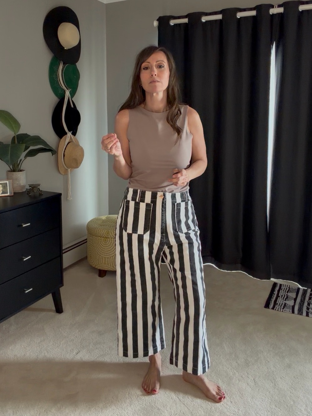 Tankaneo Black White Striped Cropped Wide Leg Jeans High Waist, Size 12